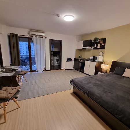 Lovely & Comfy, Central Apt In Iasi Exteriör bild